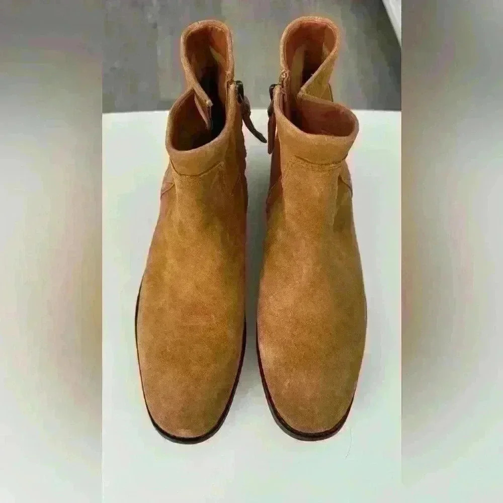 NWOT Franco Sarto Suede boots size 8